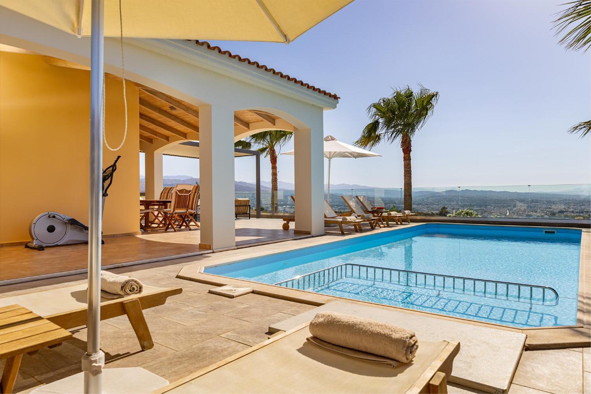 Karmilos Hill Villa Ханя Екстериор снимка