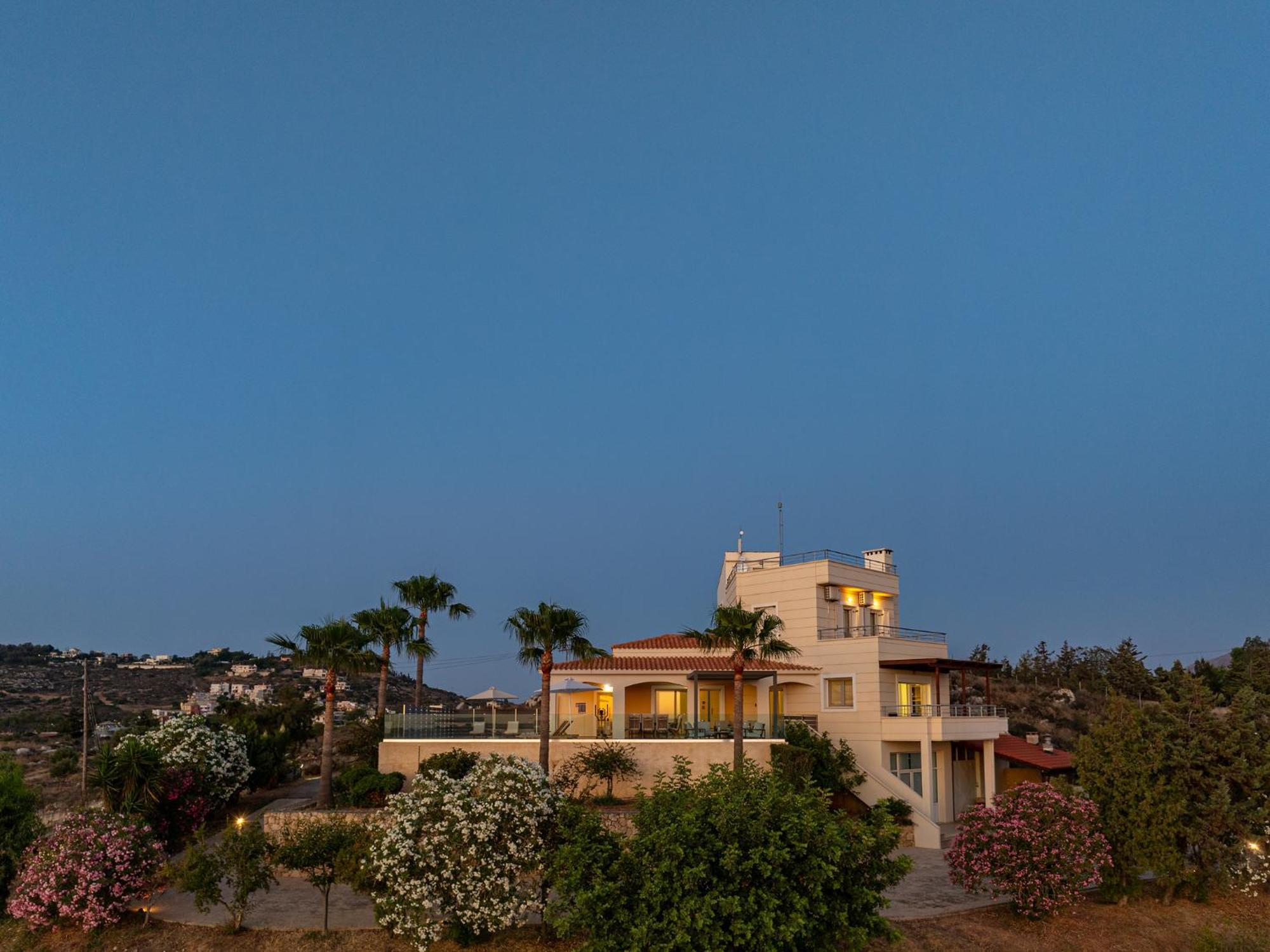 Karmilos Hill Villa Ханя Екстериор снимка