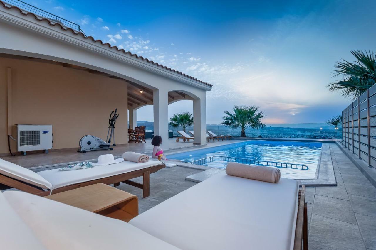 Karmilos Hill Villa Ханя Екстериор снимка